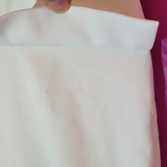 Upscale Pose White Button-Front Strapless Romper - Picture 3 of 7